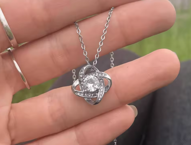 Collar de Amor · Detalle Inolvidable