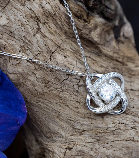 Collar de Amor · Detalle Inolvidable